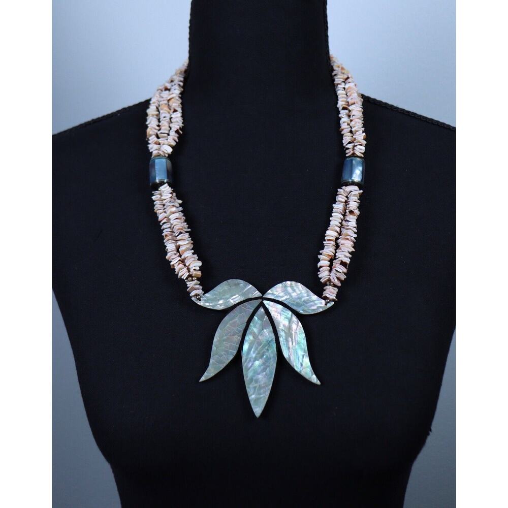 Lovely Abalone Shell Statement Necklace Large Aba… - image 4